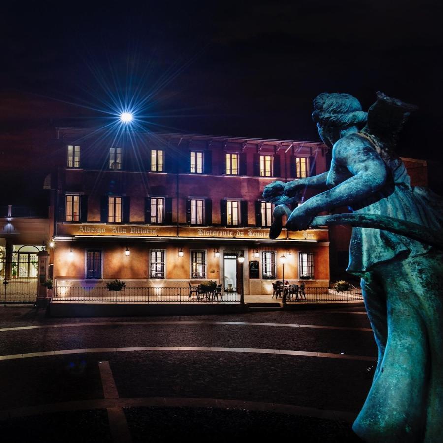 Hotel Ristorante Alla Vittoria Solferino Exterior foto